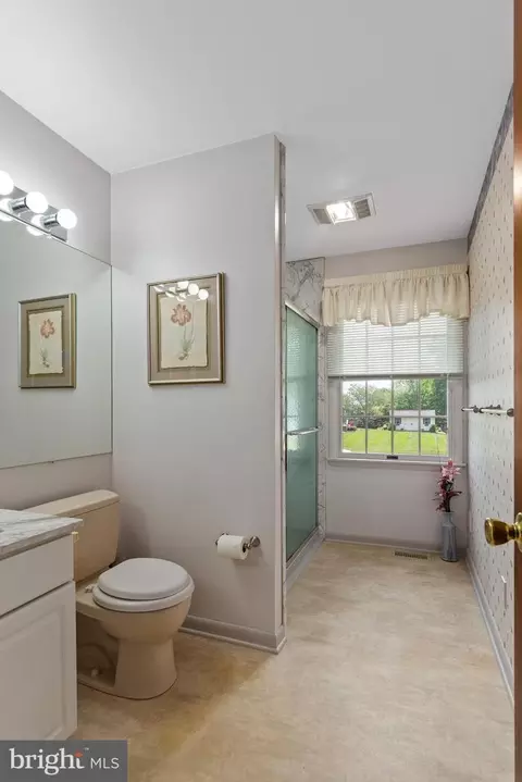 9 White Pine Cir, Elkton, MD 21921 photo 17