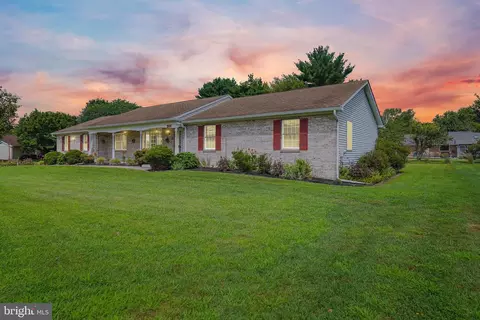 Exterior - 206 Newark Ave, Elkton, MD 21921 photo 11 of 11
