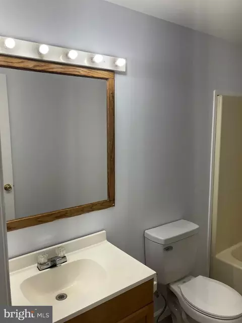 Bath - 21 Deer Path Way, Earleville, MD 21919 photo 3 of 4