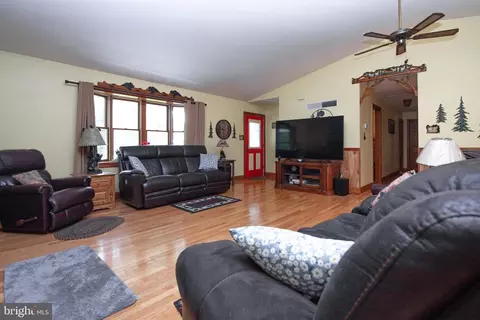 306 E Red Hill Rd, Conowingo, MD 21918 photo 13
