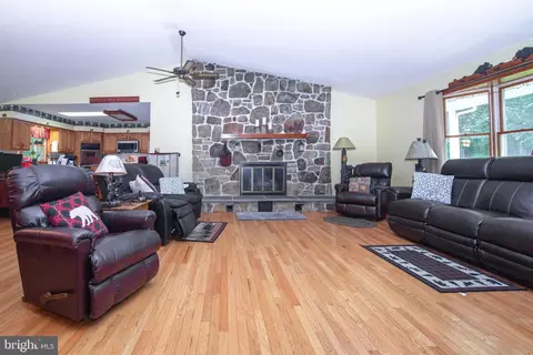 306 E Red Hill Rd, Conowingo, MD 21918 photo 12