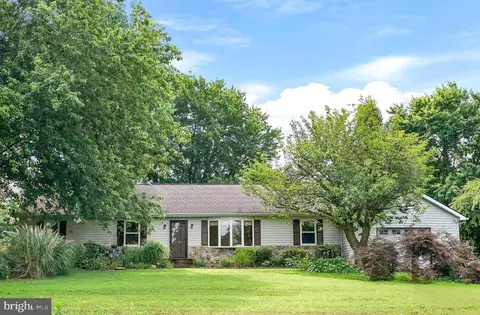40 Hunt Valley Dr, Elkton, MD 21921