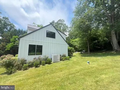 Exterior - 65 Jackson Hall School Rd, Elkton, MD 21921 photo 7 of 20