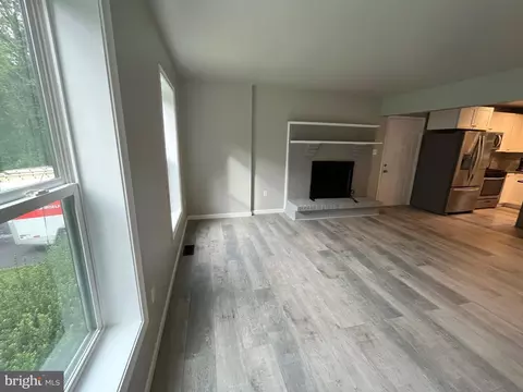 Living - 65 Jackson Hall School Rd, Elkton, MD 21921 photo 9 of 11