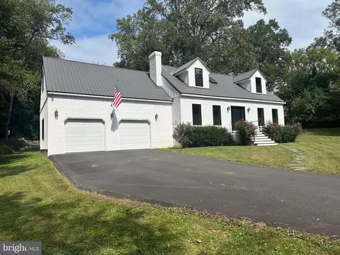Exterior - 65 Jackson Hall School Rd, Elkton, MD 21921 photo 3 of 20