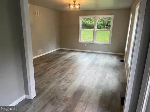 Living - 65 Jackson Hall School Rd, Elkton, MD 21921 photo 5 of 11