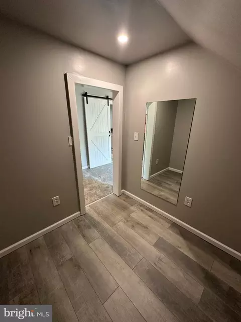 Entry Way - 65 Jackson Hall School Rd, Elkton, MD 21921 photo 9 of 17