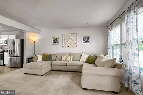 16 Karina Ct, Elkton, MD 21921 photo 3