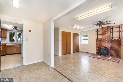 259 E Main St, Cecilton, MD 21913 photo 17