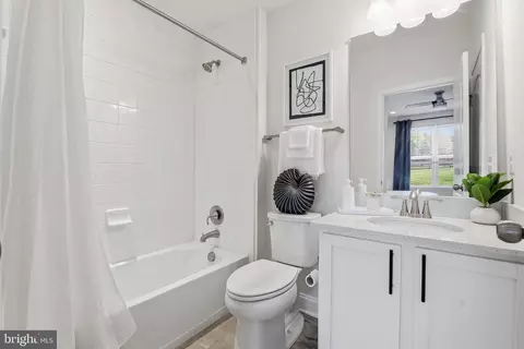 Entry Way - 85 Clearfield Ct, Elkton, MD 21921 photo 5 of 9