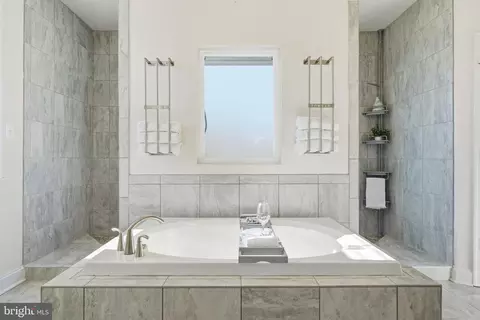 Bath - 85 Clearfield Ct, Elkton, MD 21921 photo 1 of 1