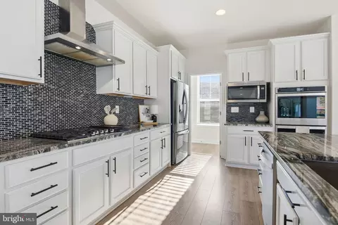 Kitchen - 85 Clearfield Ct, Elkton, MD 21921 photo 2 of 2