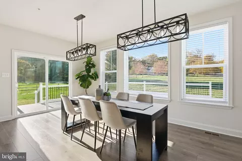 Dining - 85 Clearfield Ct, Elkton, MD 21921 photo 2 of 6