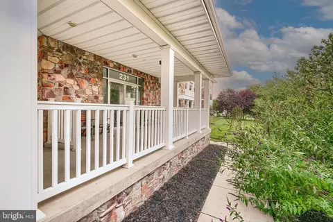 231 Roundhouse Dr #3E, Perryville, MD 21903