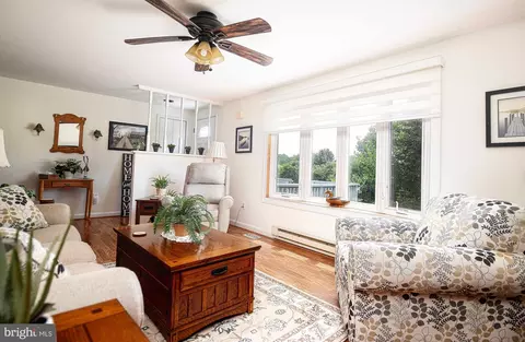 Living - 289 Conowingo Rd, Conowingo, MD 21918 photo 1 of 1