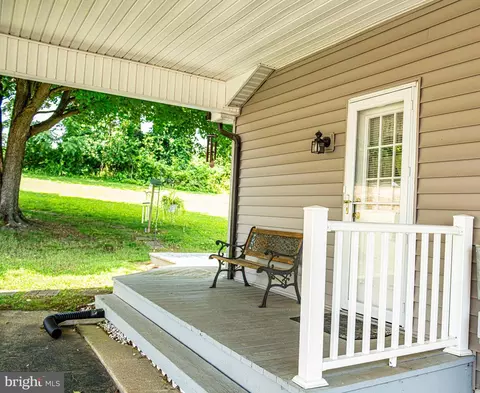 Exterior - 289 Conowingo Rd, Conowingo, MD 21918 photo 13 of 19