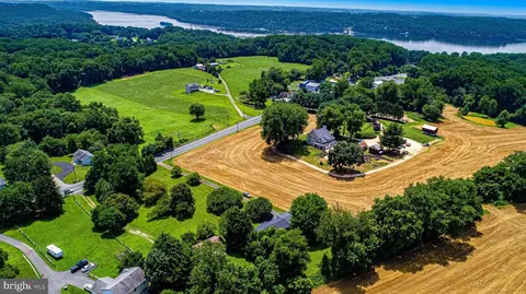 View/Area - 289 Conowingo Rd, Conowingo, MD 21918 photo 1 of 10