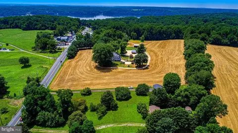 View/Area - 289 Conowingo Rd, Conowingo, MD 21918 photo 4 of 10