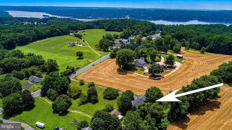 View/Area - 289 Conowingo Rd, Conowingo, MD 21918 photo 3 of 10