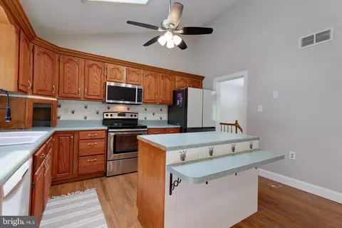 Kitchen - 644 Bell Manor Rd, Conowingo, MD 21918 photo 3 of 4
