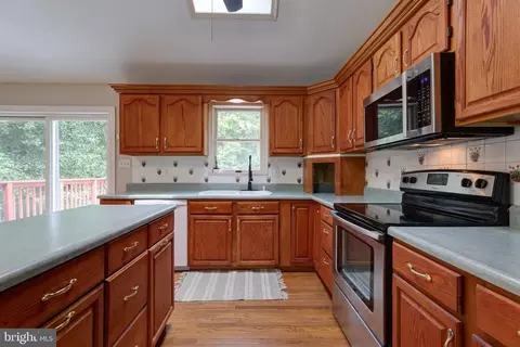 Kitchen - 644 Bell Manor Rd, Conowingo, MD 21918 photo 4 of 4