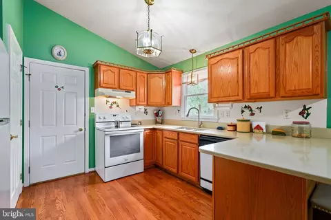 96 Country Side Loop, Elkton, MD 21921 photo 13