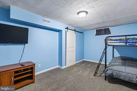 Bedroom - 30 Skyline Dr, Conowingo, MD 21918 photo 9 of 9