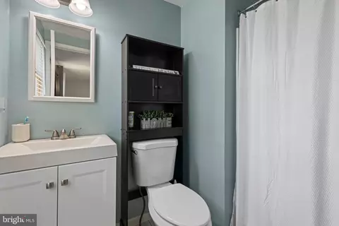 Bath - 30 Skyline Dr, Conowingo, MD 21918 photo 1 of 2