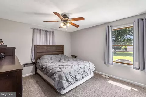 Bedroom - 30 Skyline Dr, Conowingo, MD 21918 photo 1 of 9