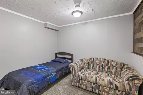 Bedroom - 30 Skyline Dr, Conowingo, MD 21918 photo 7 of 9