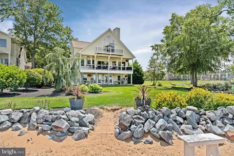 64 Shipwatch Ln, Chesapeake City, MD 21915