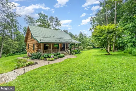 96 Weaver Meadows Rd, Conowingo, MD 21918