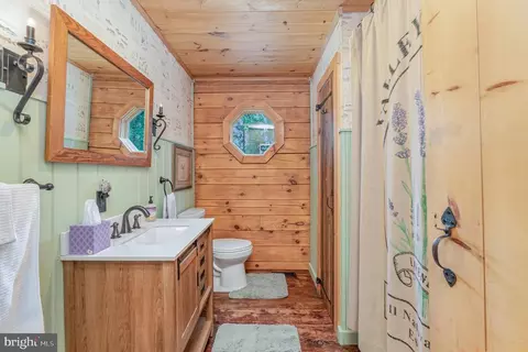 Bath - 96 Weaver Meadows Rd, Conowingo, MD 21918 photo 2 of 2