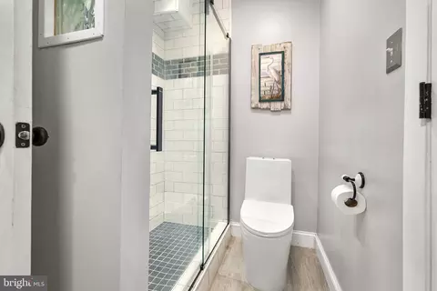 Bath - 78 Riverview Ave, Earleville, MD 21919 photo 2 of 4