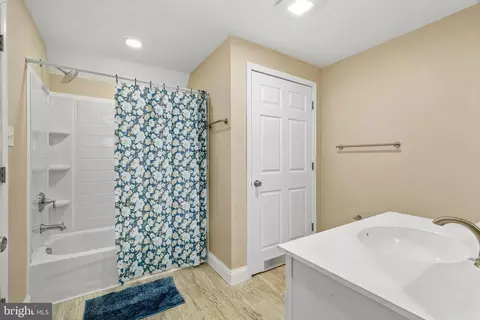 Other - 342 W Main St, Elkton, MD 21921 photo 2 of 8