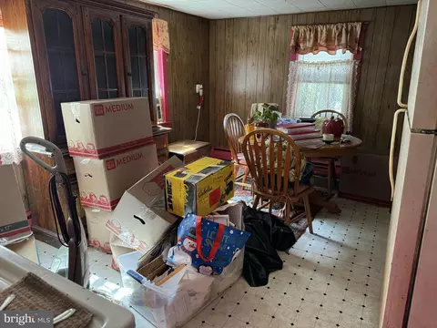 Entry Way - 20 Wilson St, Warwick, MD 21912 photo 1 of 2