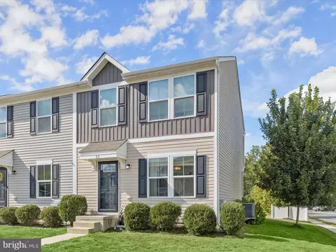 23 Karina Ct, Elkton, MD 21921