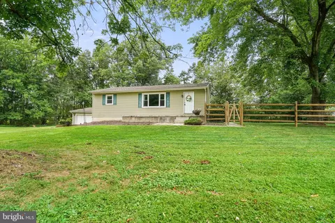 187 Johnstown Rd, Elkton, MD 21921