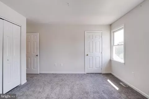 Bedroom - 182 E Village Rd, Elkton, MD 21921 photo 5 of 10