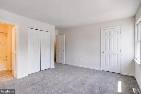 Bedroom - 182 E Village Rd, Elkton, MD 21921 photo 4 of 10
