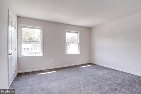 Bedroom - 182 E Village Rd, Elkton, MD 21921 photo 1 of 10