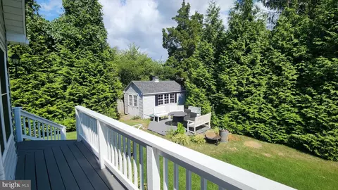 Exterior - 102 Windsor Dr, Elkton, MD 21921 photo 6 of 8