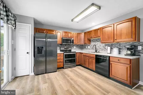 Kitchen - 208 Maple Leaf Dr, Rising Sun, MD 21911 photo 2 of 2