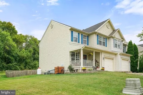 208 Maple Leaf Dr, Rising Sun, MD 21911