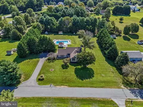 20 Lance Ct, Elkton, MD 21921 photo 2