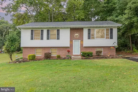 90 Salvation Cir, North East, MD 21901