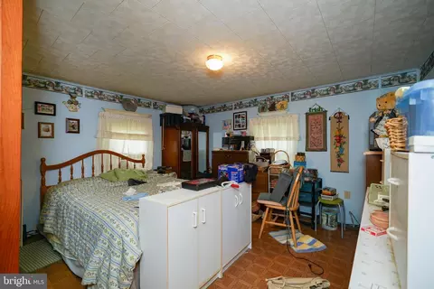 Bedroom - 128 Woolens Rd, Elkton, MD 21921 photo 3 of 3