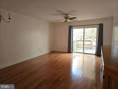 5 Thyme St, Elkton, MD 21921 photo 4