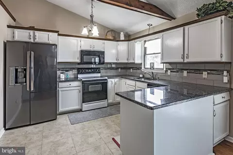 50 Hudler Ln, North East, MD 21901