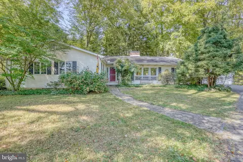 17 E Pkwy, Elkton, MD 21921